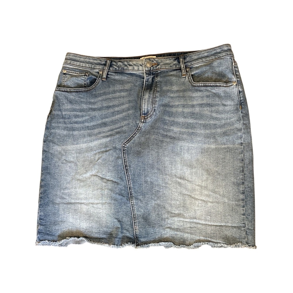 Candace Cameron Bure Light Wash Denim Mini Skirt, Size 16, Bohochic, Casual